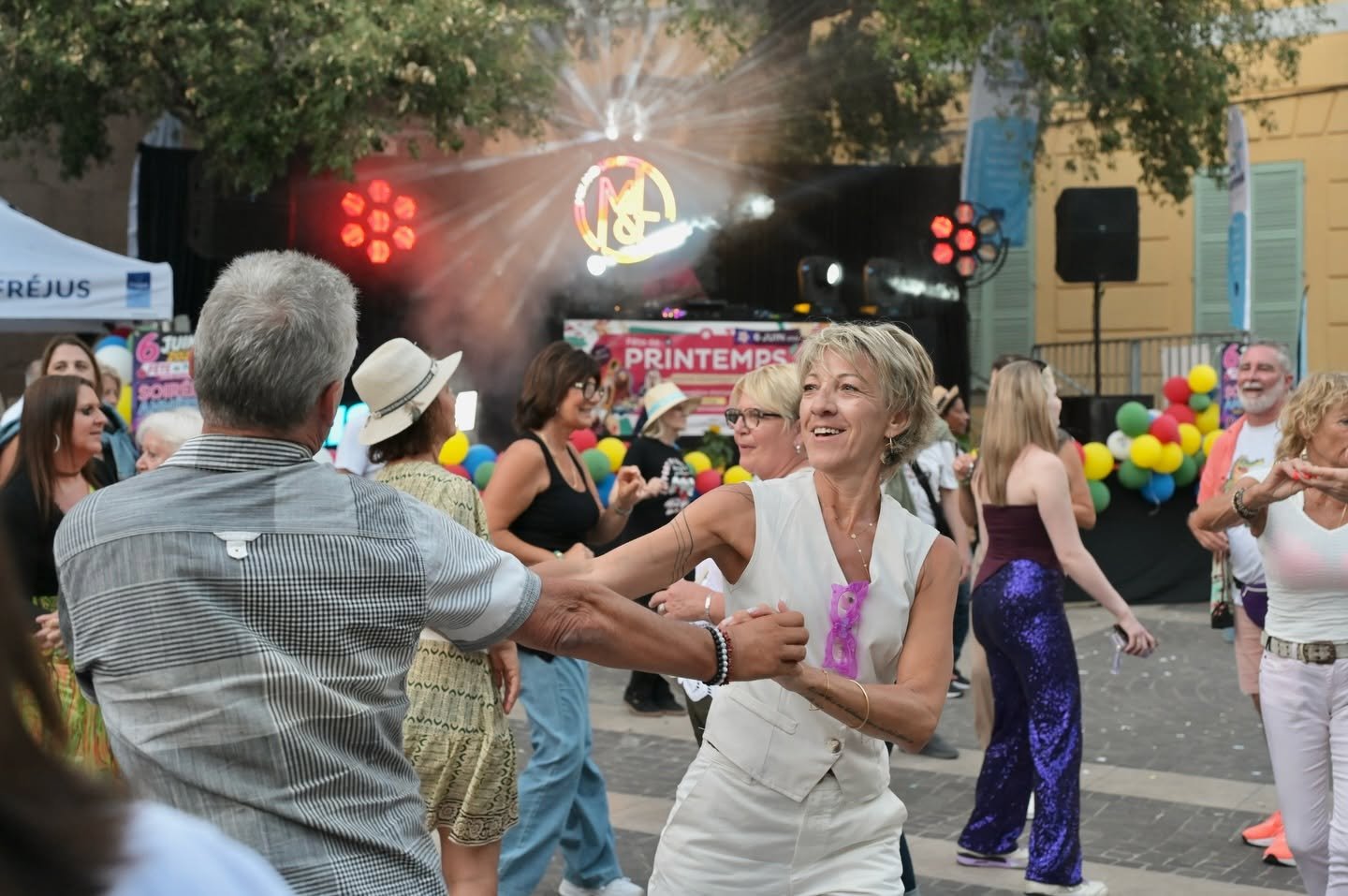 Fête du printemps et soirée années 80